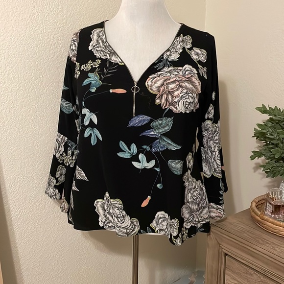 City Chic Tops - Floral Top